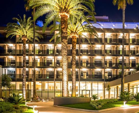 Palmon Bay Hotel & Spa