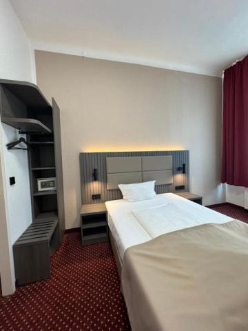 Hotel Lumen am Hauptbahnhof