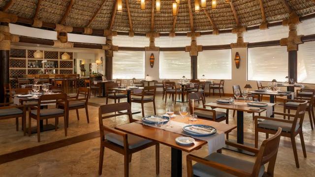 Hotel Zoetry Aqua Panta Cana