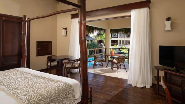 Hotel Zoetry Aqua Panta Cana
