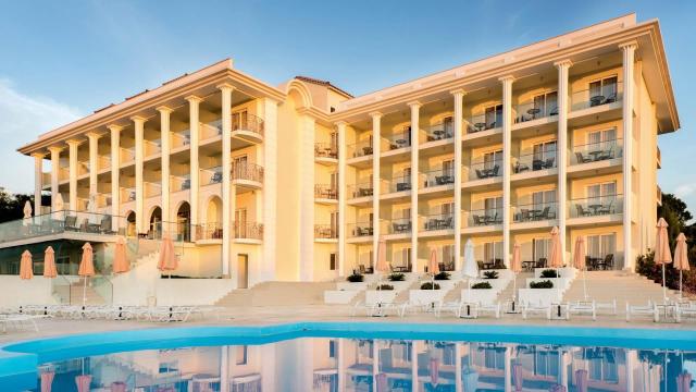 Hotel Avalon Palace