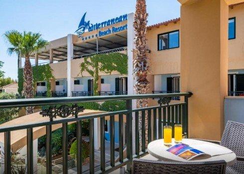 Hotel Mediterranean Beach Resort and Spa