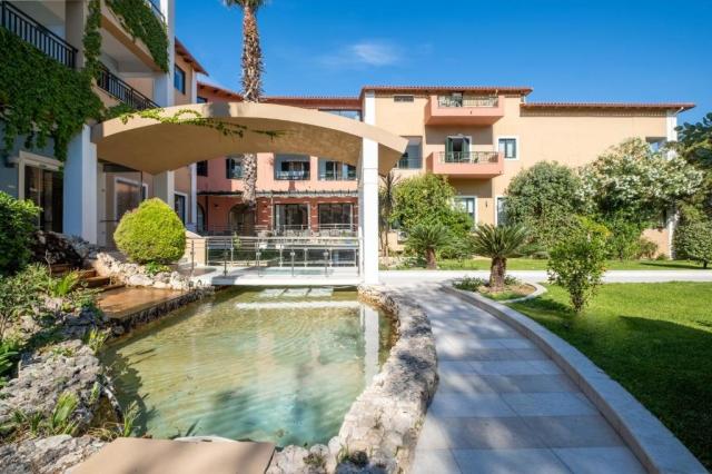 Hotel Mediterranean Beach Resort and Spa