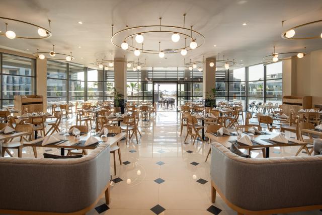 Hotel Portes Lithos Luxury Resort