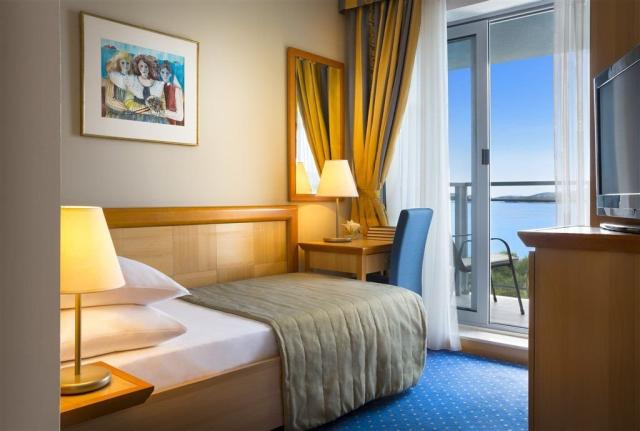 Aminess Grand Azur Hotel