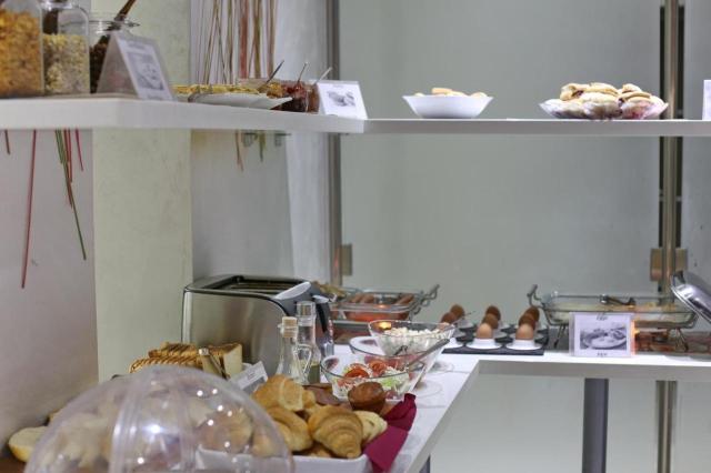 Side One Design Hotel
