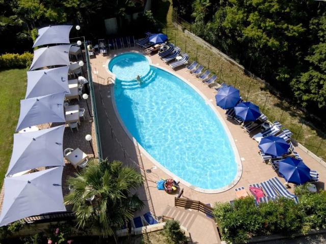 Hotel Flora