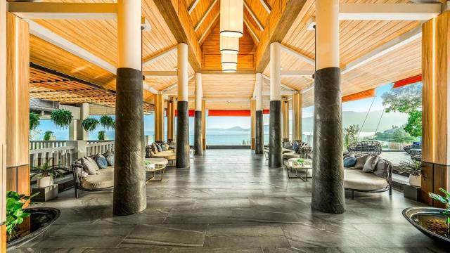 Hotel Namaka Resort Kamala