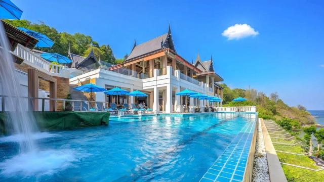 Hotel Namaka Resort Kamala