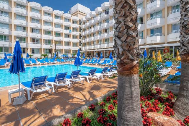 Hotel GHT Oasis Tossa