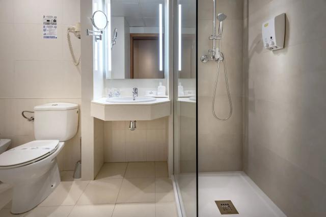 Hotel GHT Oasis Tossa