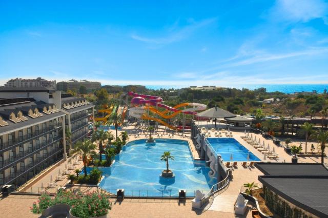 Zapomenutá hora Nemrut aneb cesta na východ Turecka & Hotel Dream World Palace