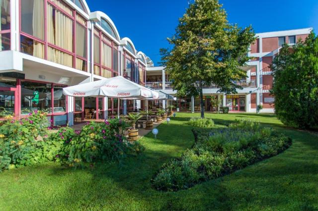 Hotel Longosa