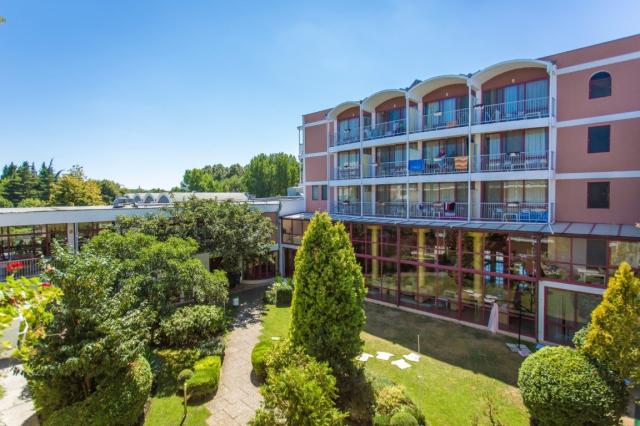 Hotel Longosa