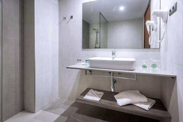 Hotel 4R Regina Gran