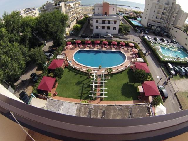 Hotel Apollo