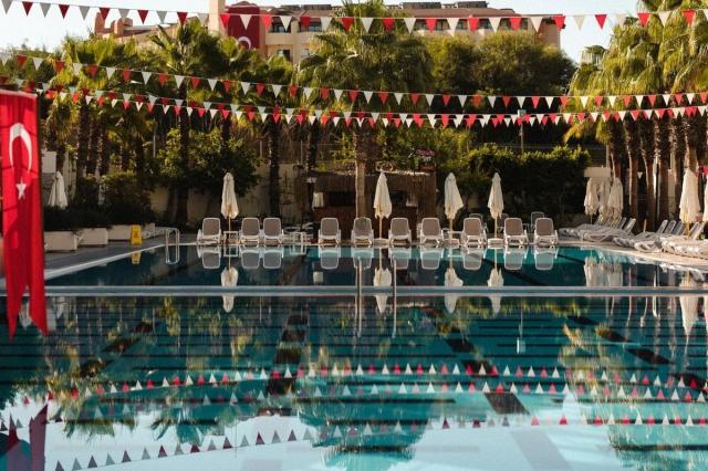  Hotel Castival