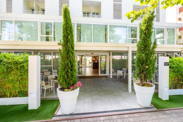 Hotel Mokambo Shore