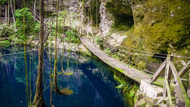 Cenote Ek Balam