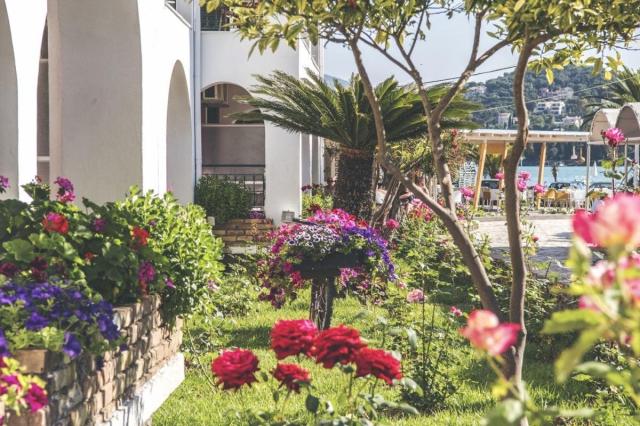 Iliada Beach Hotel