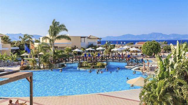Hotel Natura Park Village