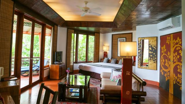 Hotel Mom Tri's Villa Royale