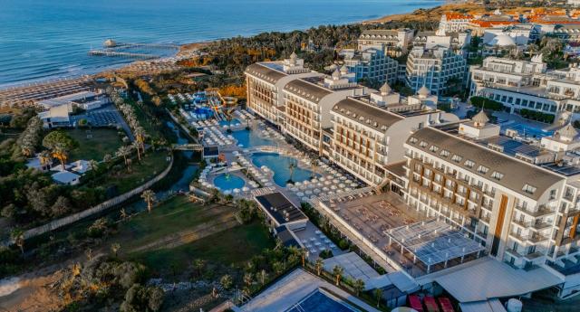 Diamond De Luxe Hotel & Spa