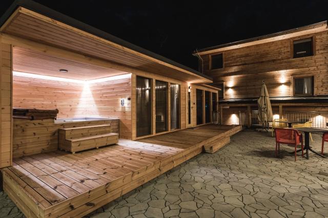 Arietes Marmont Resort Apartmány