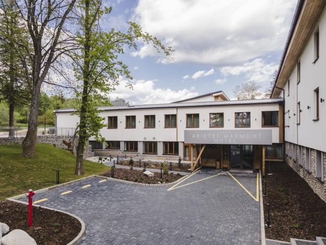 Arietes Marmont Resort Hotel