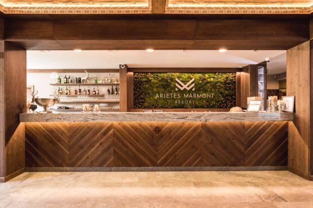 Arietes Marmont Resort Hotel