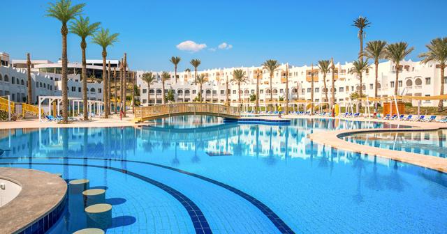 Sunrise-Diamond-Beach-Resort-POOL-2021