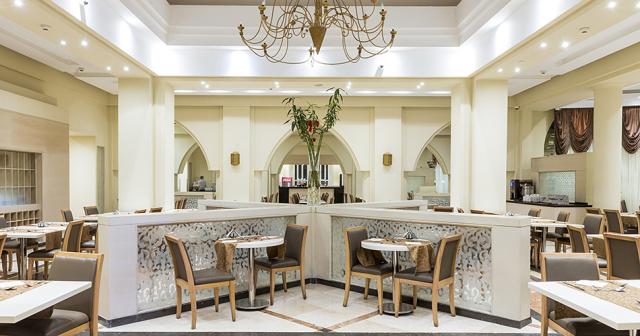 Sunrise-Diamond-Beach-Resort-RESTAURANT-2021-02