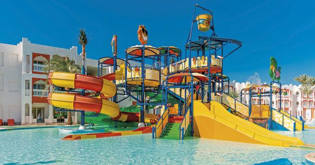 Sunrise-Diamond-Beach-Resort-WATERSLIDES-2021