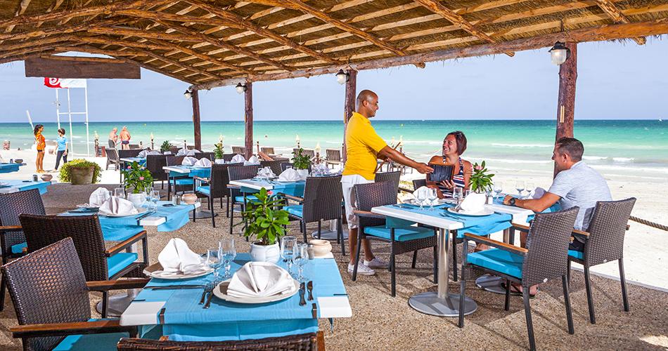 Magic-Hotel-Palm-Beach-Club-Djerba-BEACH-RESTAURANT