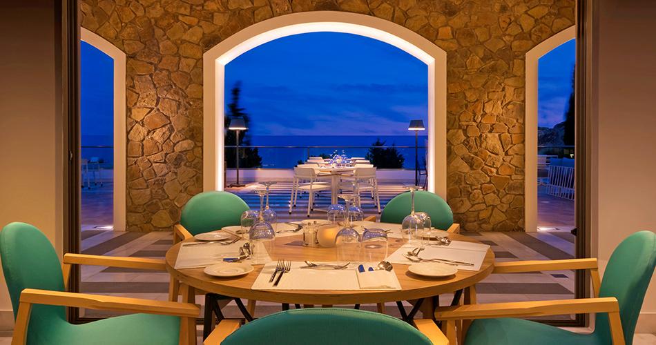 Porto-Angeli-AURORA-A-LA-CARTE-RESTAURANT-2021