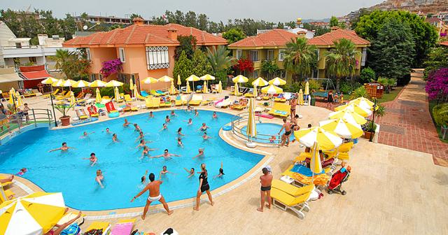 Club-Dizalya-POOL-ANIMATION