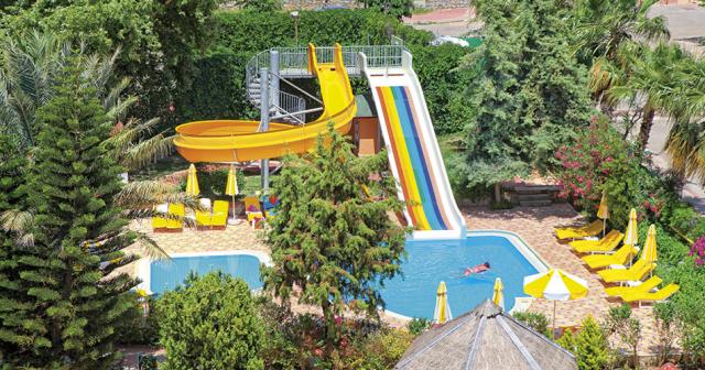 Club-Dizalya-WATERSLIDES