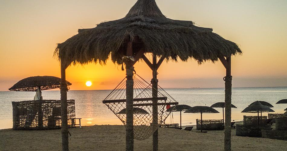 Gorgonia-Beach-Resort-BEACH_2