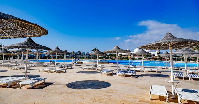 Gorgonia-Beach-2023-POOL-AREA