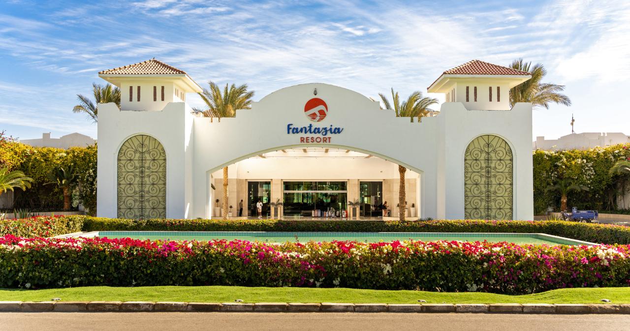 Fantazia-Resort-ENTRANCE-2025