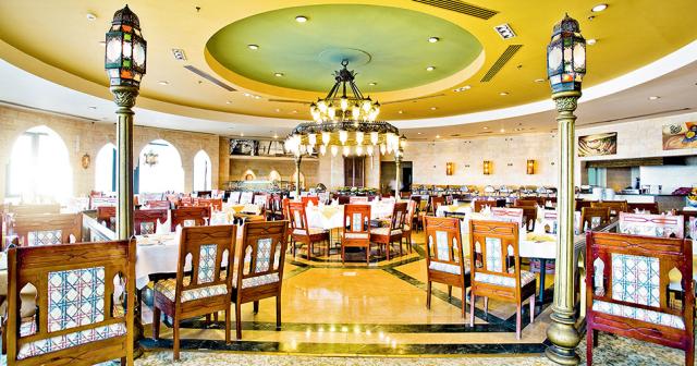 Sunrise-Holidays-Resort-RESTAURANT2