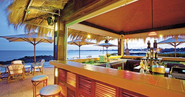 El-Mouradi-Djerba-Menzel-BEACH-BAR