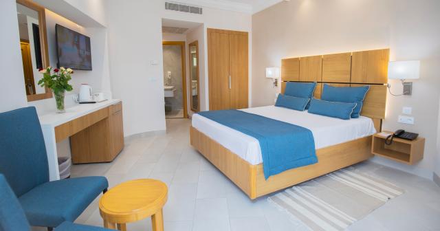Fiesta-Beach-2025-SUPERIOR-ROOM