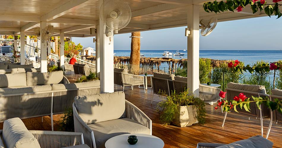 Fort-Arabesque-Resort-Spa-and-Villas-BAR-2024-04