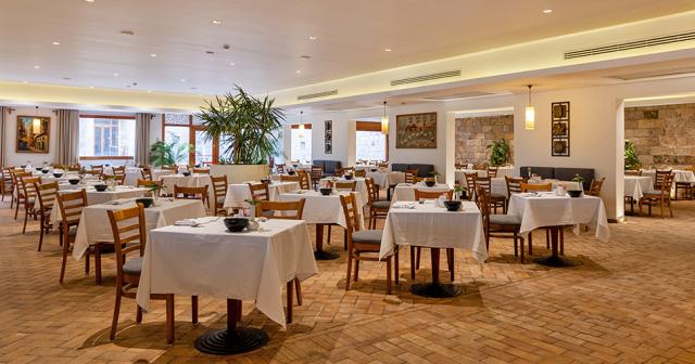 Fort-Arabesque-Resort-Spa-and-Villas-RESTAURANT-2024-02