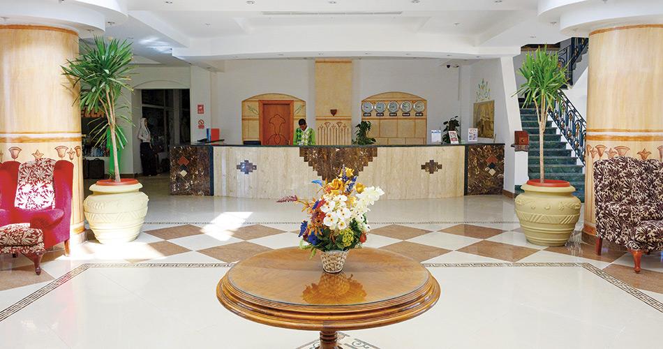 Blue-Reef-Resort-LOBBY