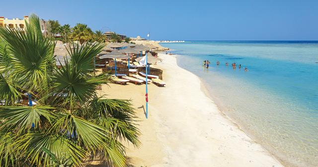 Blue-Reef-Resort-BEACH
