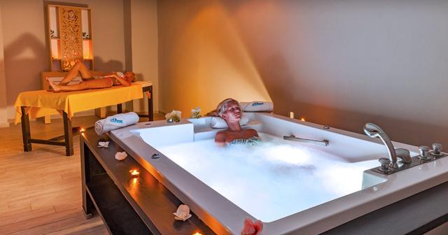 Magic-Hotel-Palm-Beach-Palace-SPA