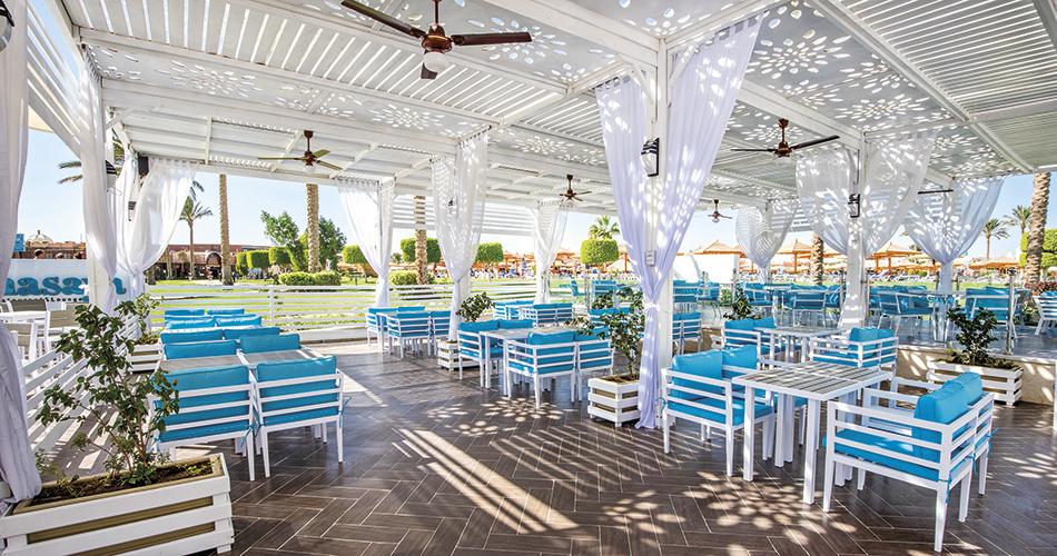 Sunrise-Select-Royal-Makadi-Resort-and-Spa-RESTAURANT-2