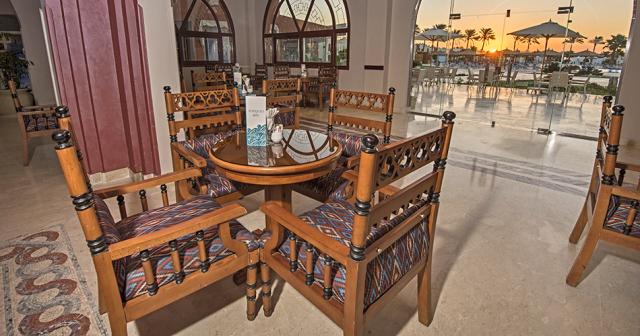 Sunrise-Select-Royal-Makadi-Resort-and-Spa-LOBBY-BAR